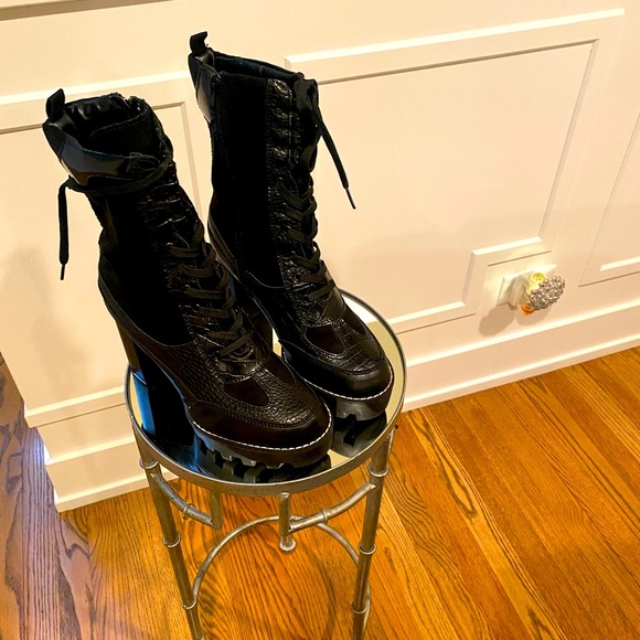 Bamboo Black Platform Boots - Picture 2 of 11